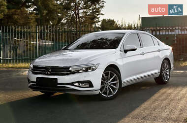 Volkswagen Passat 2020