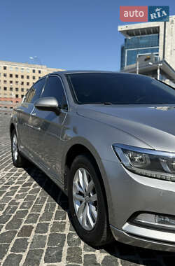 Volkswagen Passat  2016