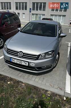 Volkswagen Passat 2012
