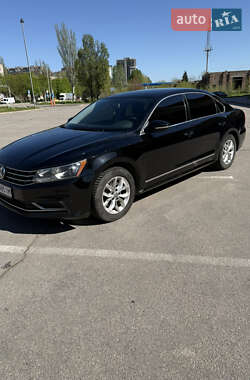 Volkswagen Passat 2015