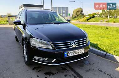 Volkswagen Passat  2011