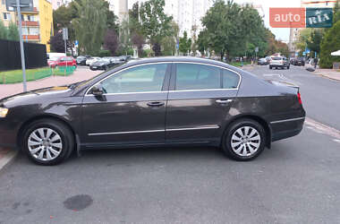 Volkswagen Passat  2009