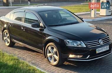 Volkswagen Passat  2012