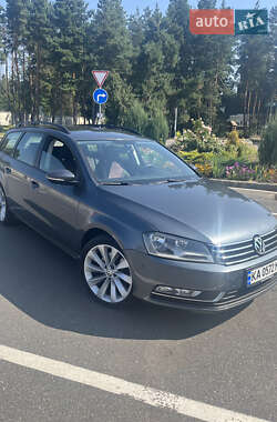 Volkswagen Passat  2010