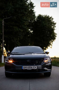 Volkswagen Passat 2021