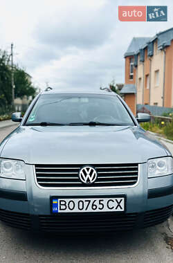 Volkswagen Passat  2001