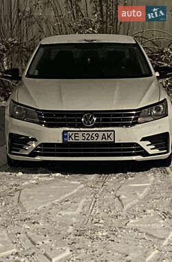 Volkswagen Passat  2016