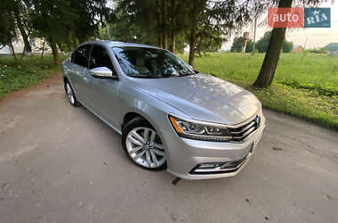 Volkswagen Passat  2015