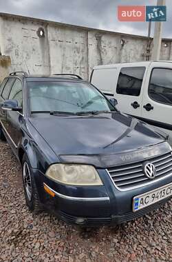 Volkswagen Passat  2004