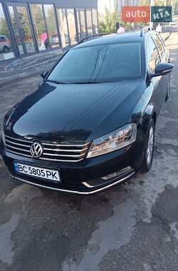 Volkswagen Passat 2011