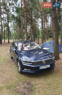 Volkswagen Passat  2016