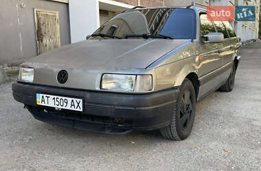 Volkswagen Passat 1993