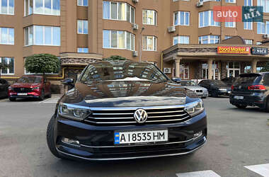 Volkswagen Passat  2015
