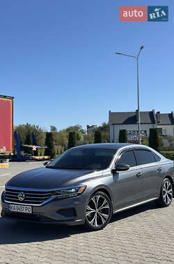 Volkswagen Passat  2020
