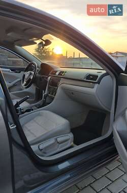 Volkswagen Passat  2015