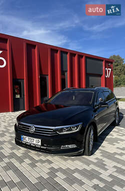 Volkswagen Passat  2015
