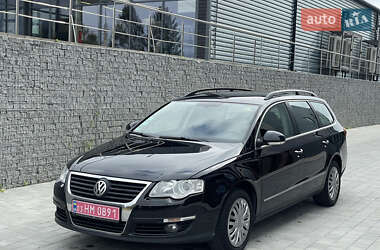Volkswagen Passat 2010