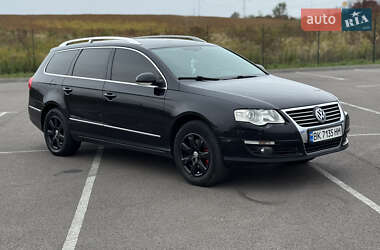 Volkswagen Passat  2010