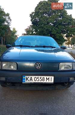 Volkswagen Passat  1990