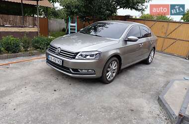 Volkswagen Passat 2012