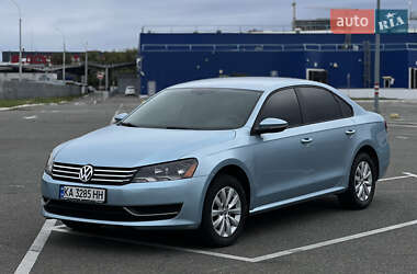 Volkswagen Passat 2011