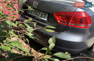 Volkswagen Passat  2013