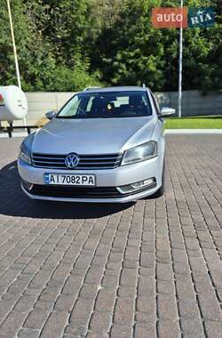 Volkswagen Passat  2011