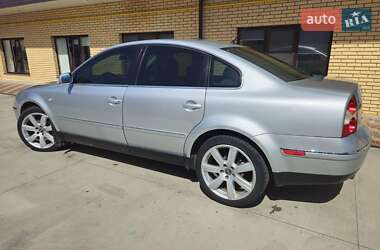 Volkswagen Passat  2003