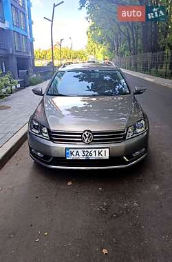 Volkswagen Passat  2012