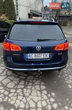 Volkswagen Passat  2012