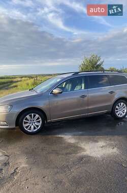 Volkswagen Passat  2011