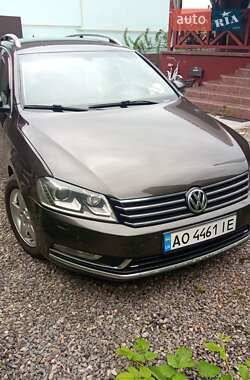 Volkswagen Passat  2012