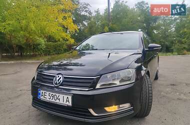 Volkswagen Passat  2011