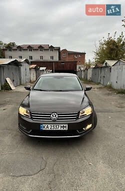 Volkswagen Passat  2013
