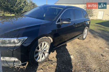 Volkswagen Passat  2015