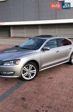 Volkswagen Passat  2013