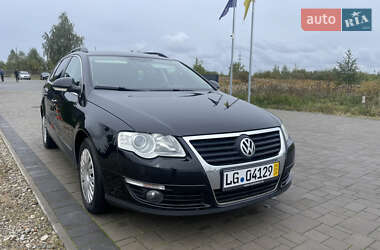 Volkswagen Passat  2010