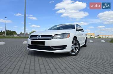 Volkswagen Passat 2012