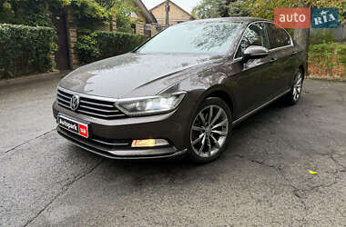 Volkswagen Passat  2015