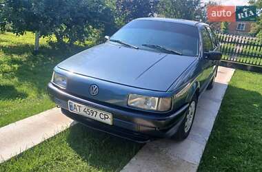 Volkswagen Passat  1988