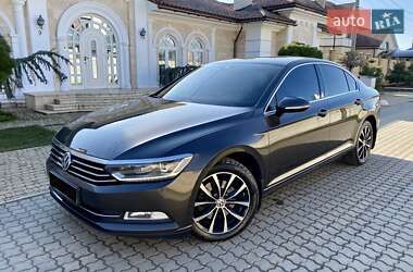 Volkswagen Passat 2015