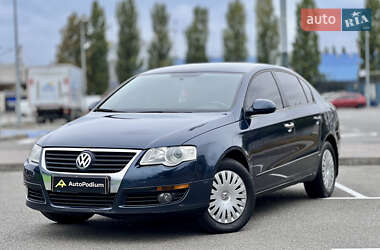 Volkswagen Passat  2008