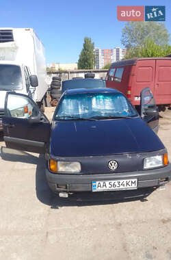 Volkswagen Passat  1990