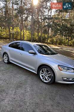 Volkswagen Passat  2012