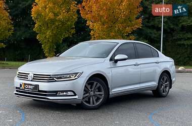 Volkswagen Passat  2015