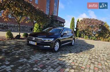 Volkswagen Passat  2015