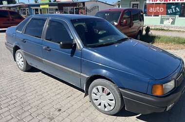 Volkswagen Passat  1989