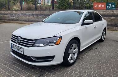Volkswagen Passat  2012