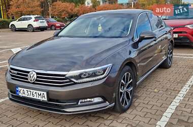 Volkswagen Passat  2016