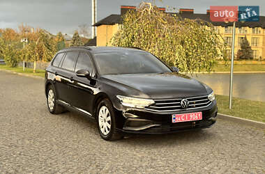 Volkswagen Passat  2021